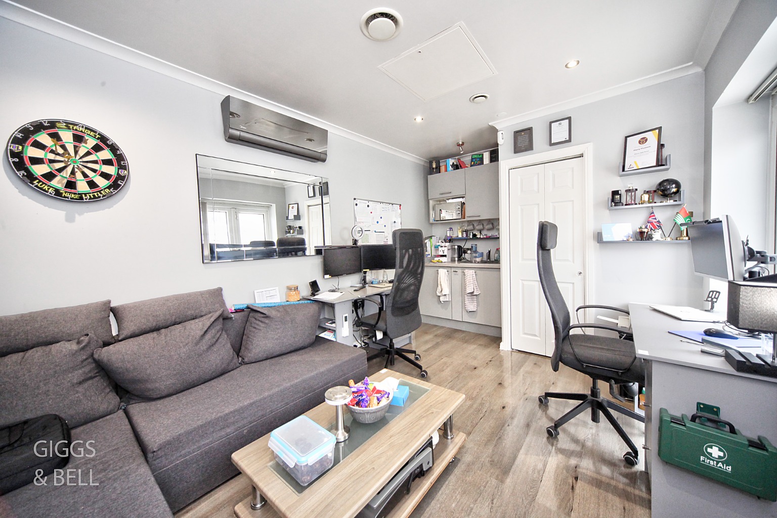 3 bed end of terrace house for sale in Chatsworth Road, Luton  - Property Image 21