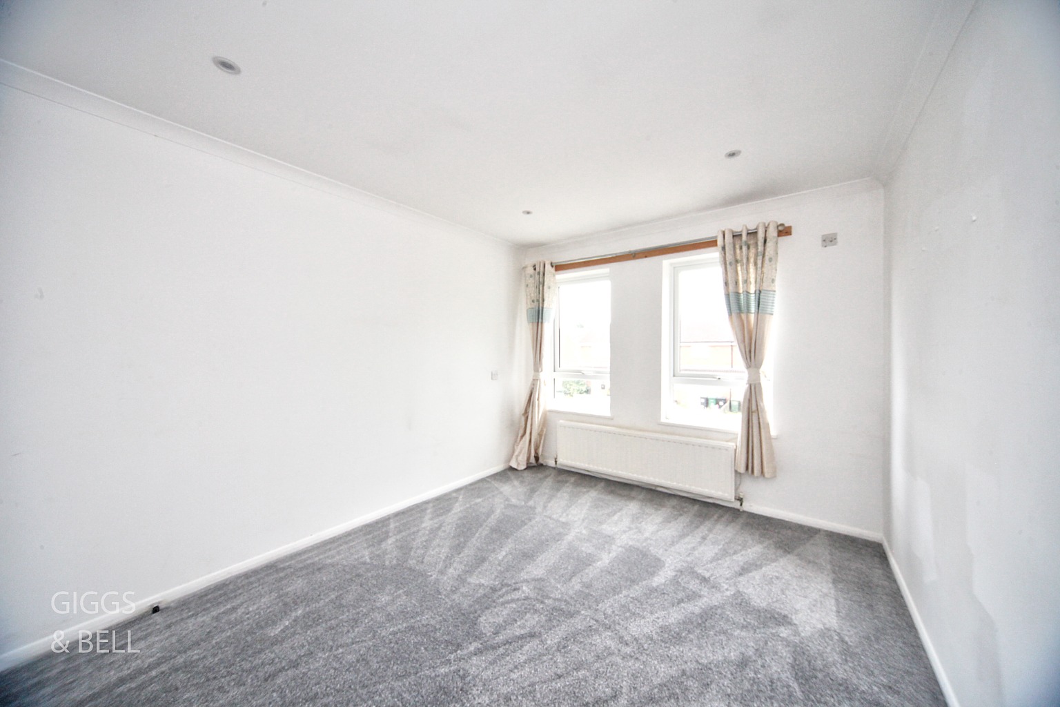 1 bed flat for sale in St Marks Close, Bedford  - Property Image 9