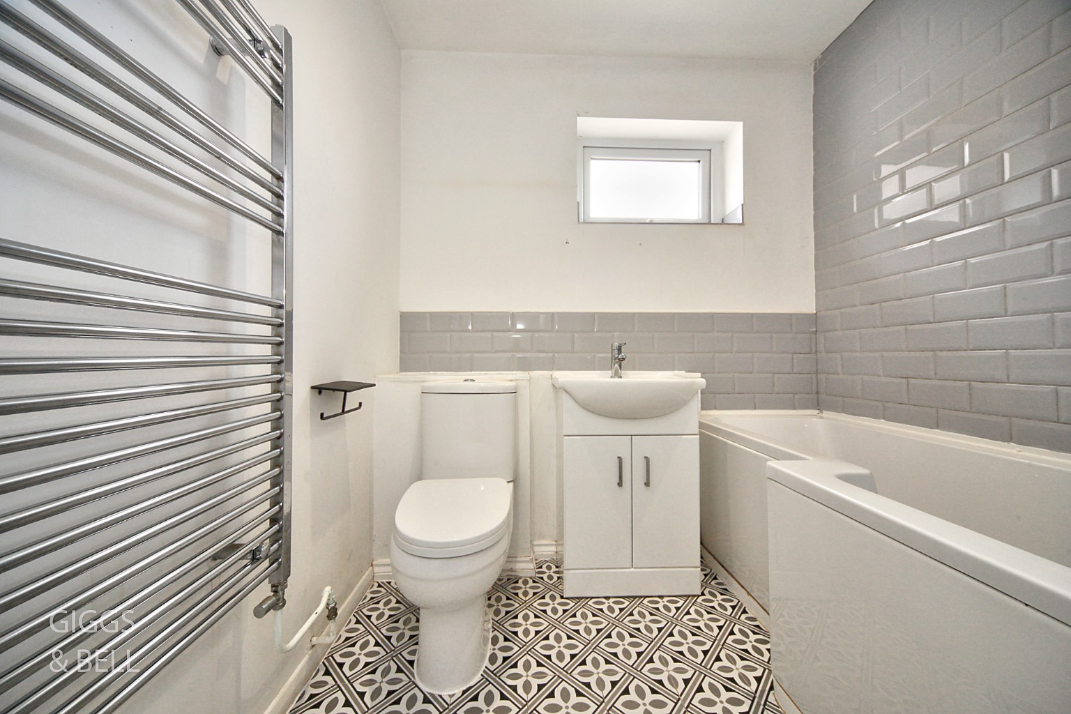 1 bed flat for sale in St Marks Close, Bedford  - Property Image 10