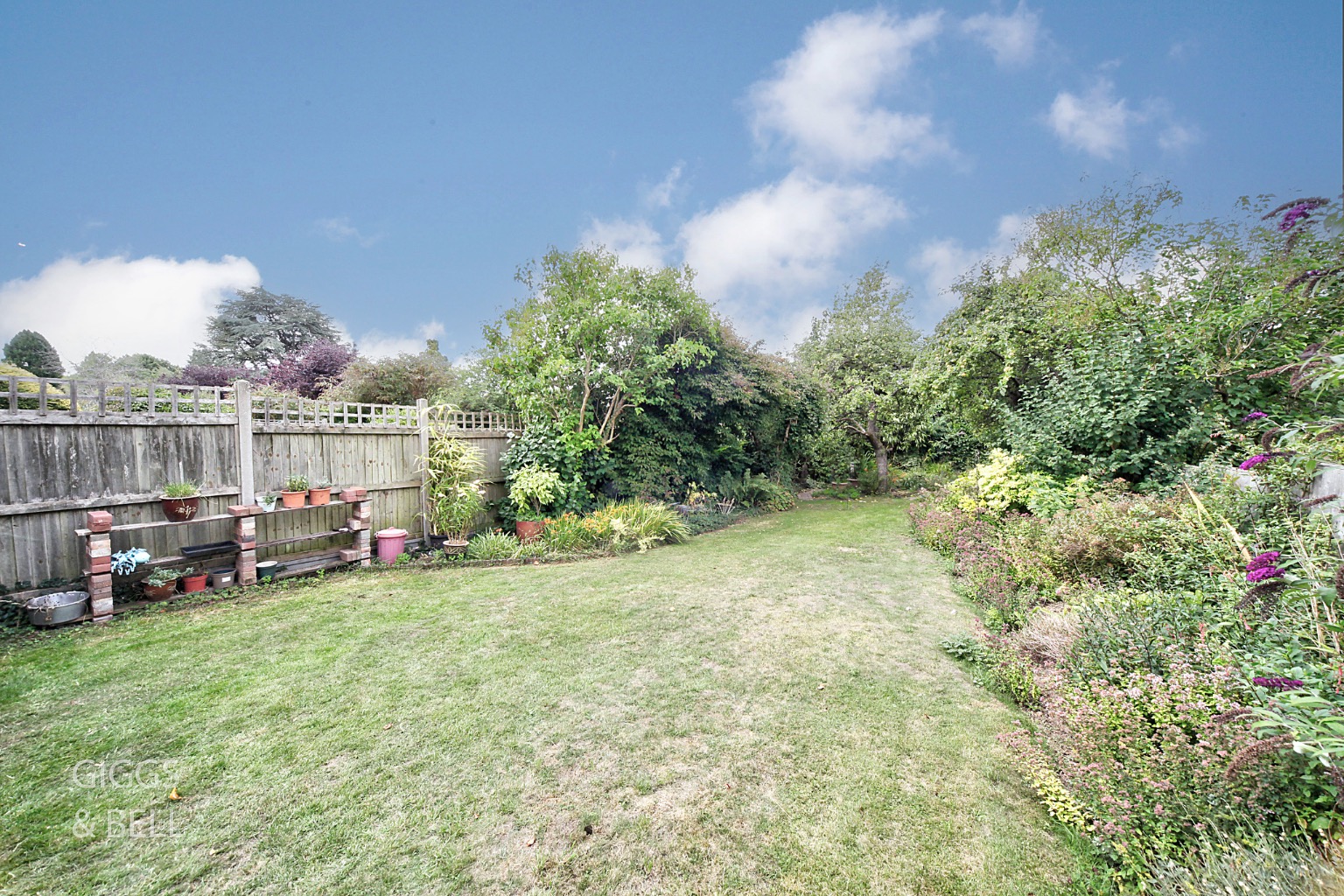 5 bed semi-detached house for sale in Wychwood Avenue, Luton  - Property Image 31