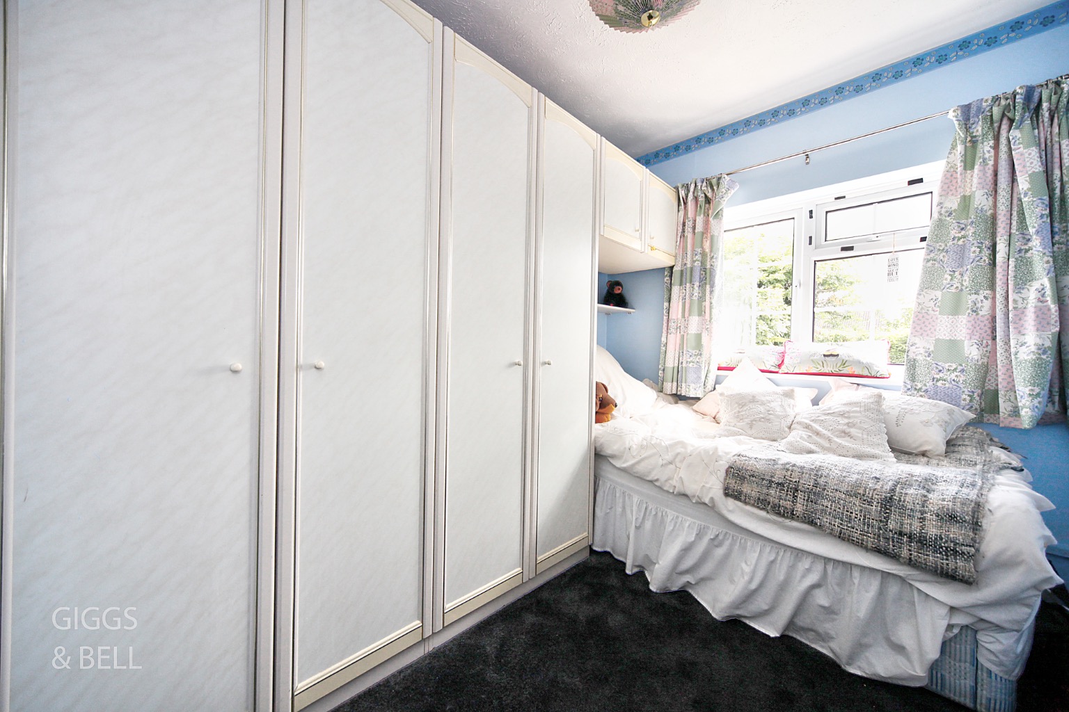 4 bed detached house for sale in Blakeney Drive, Luton  - Property Image 17