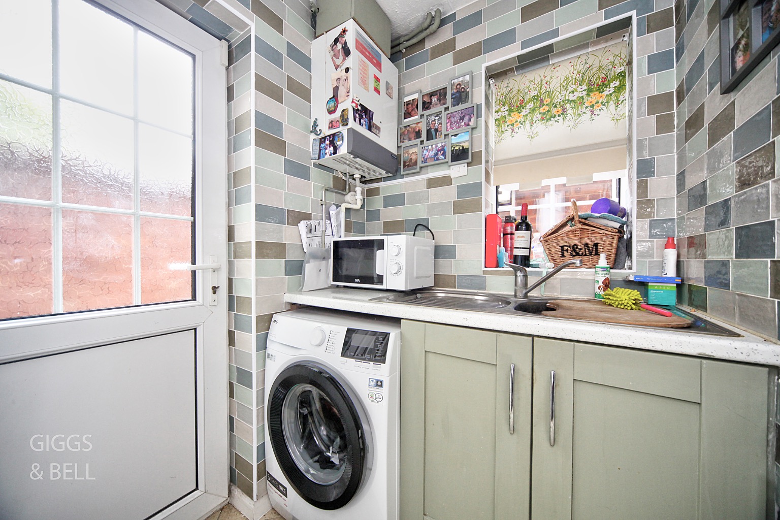 4 bed detached house for sale in Blakeney Drive, Luton  - Property Image 8