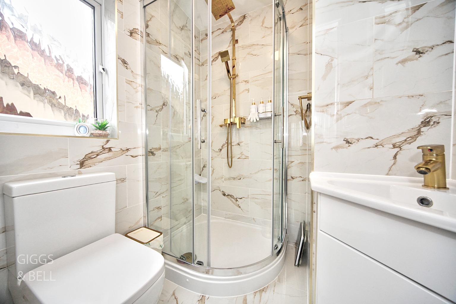 5 bed detached house for sale in Villiers Close, Luton  - Property Image 18