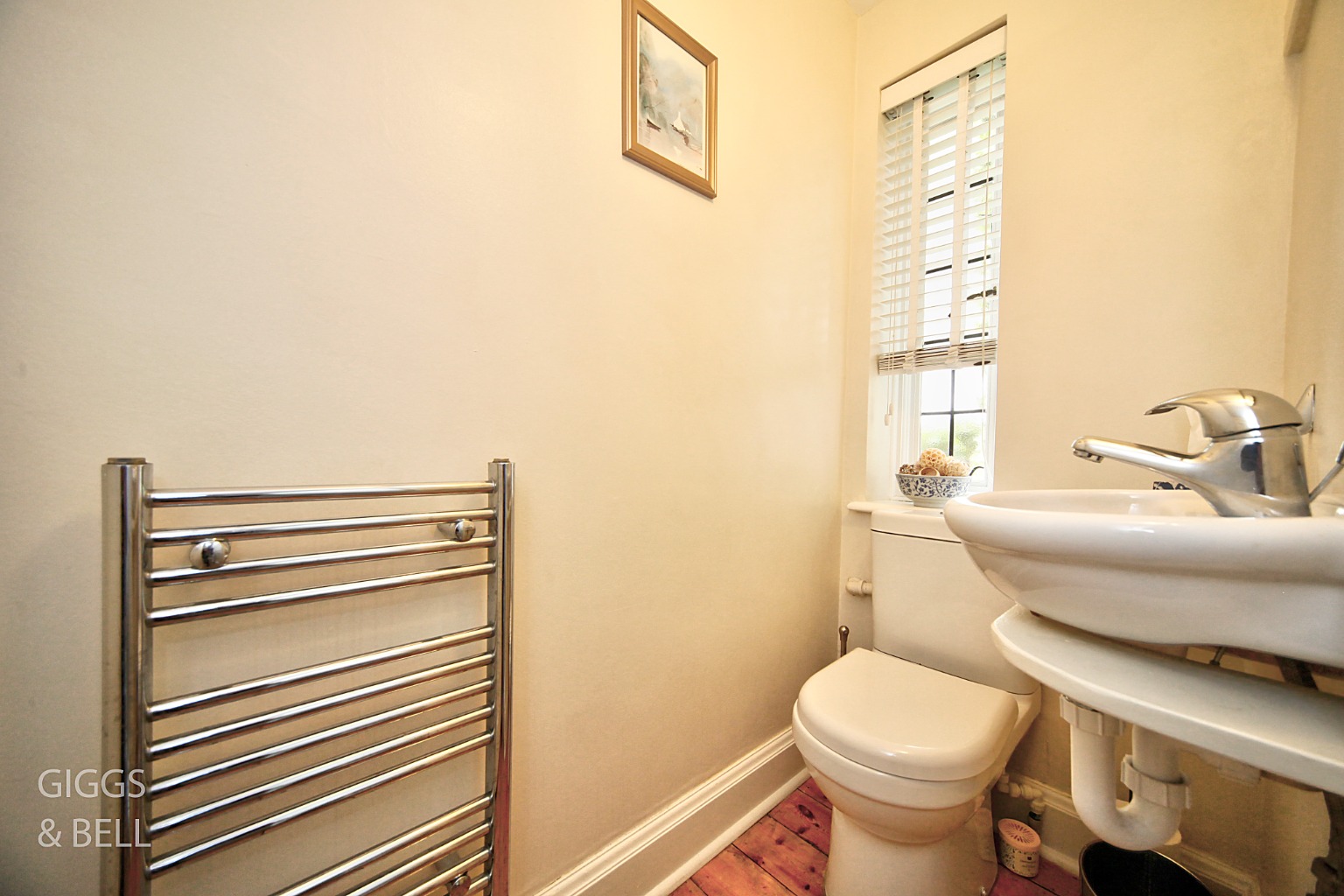 3 bed detached house for sale in Whitehill Avenue, Luton  - Property Image 5