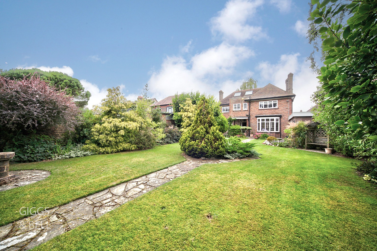3 bed detached house for sale in Whitehill Avenue, Luton  - Property Image 32
