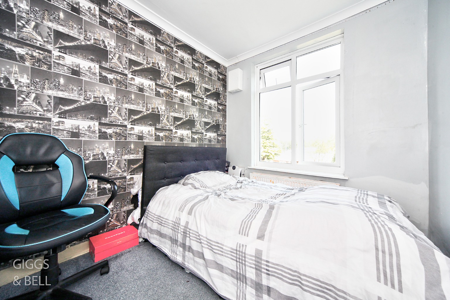 3 bed semi-detached house for sale in Park Street, Luton  - Property Image 11