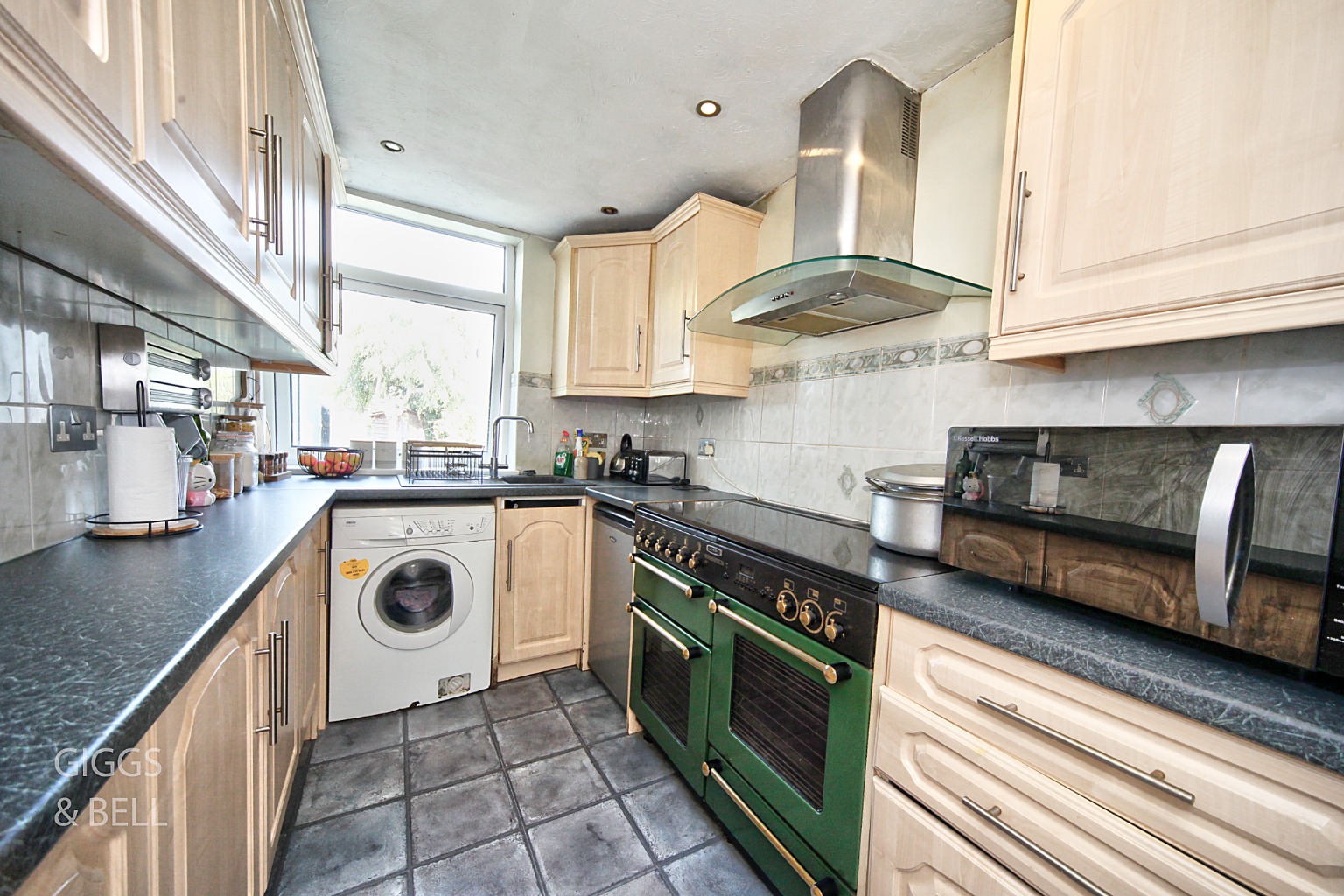3 bed semi-detached house for sale in Park Street, Luton  - Property Image 7