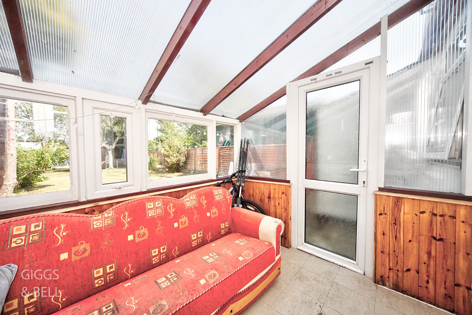 3 bed semi-detached house for sale in Park Street, Luton  - Property Image 8