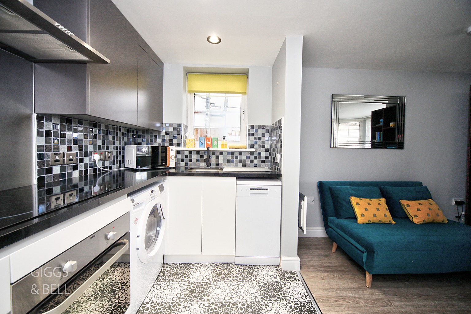 1 bed flat for sale in London Road, Luton  - Property Image 4