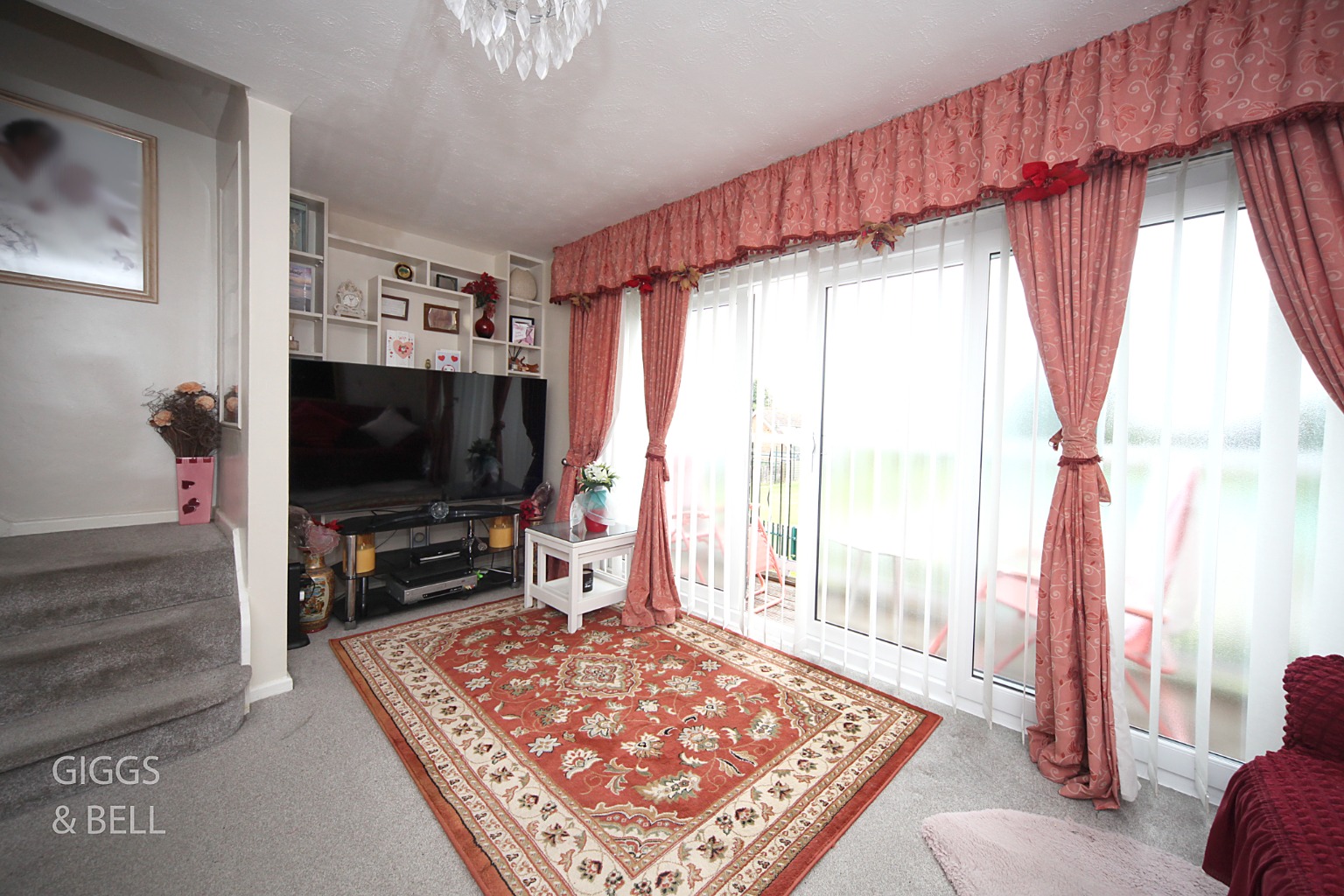 3 bed town house for sale in St Michaels Avenue, Dunstable 9
