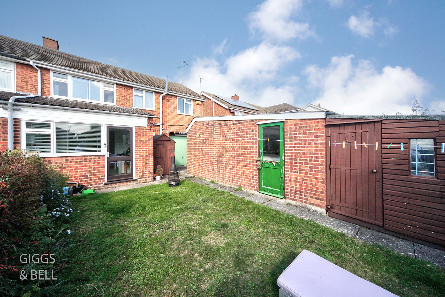 4 bed semi-detached house for sale in Galston Road, Luton  - Property Image 20