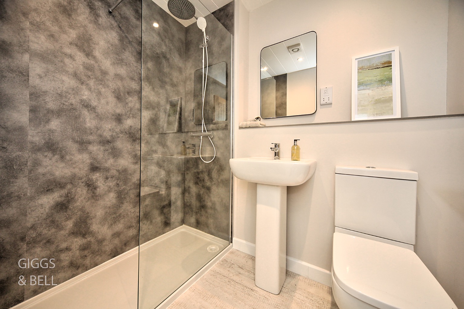 2 bed park home for sale in Little Meadow, Luton 14