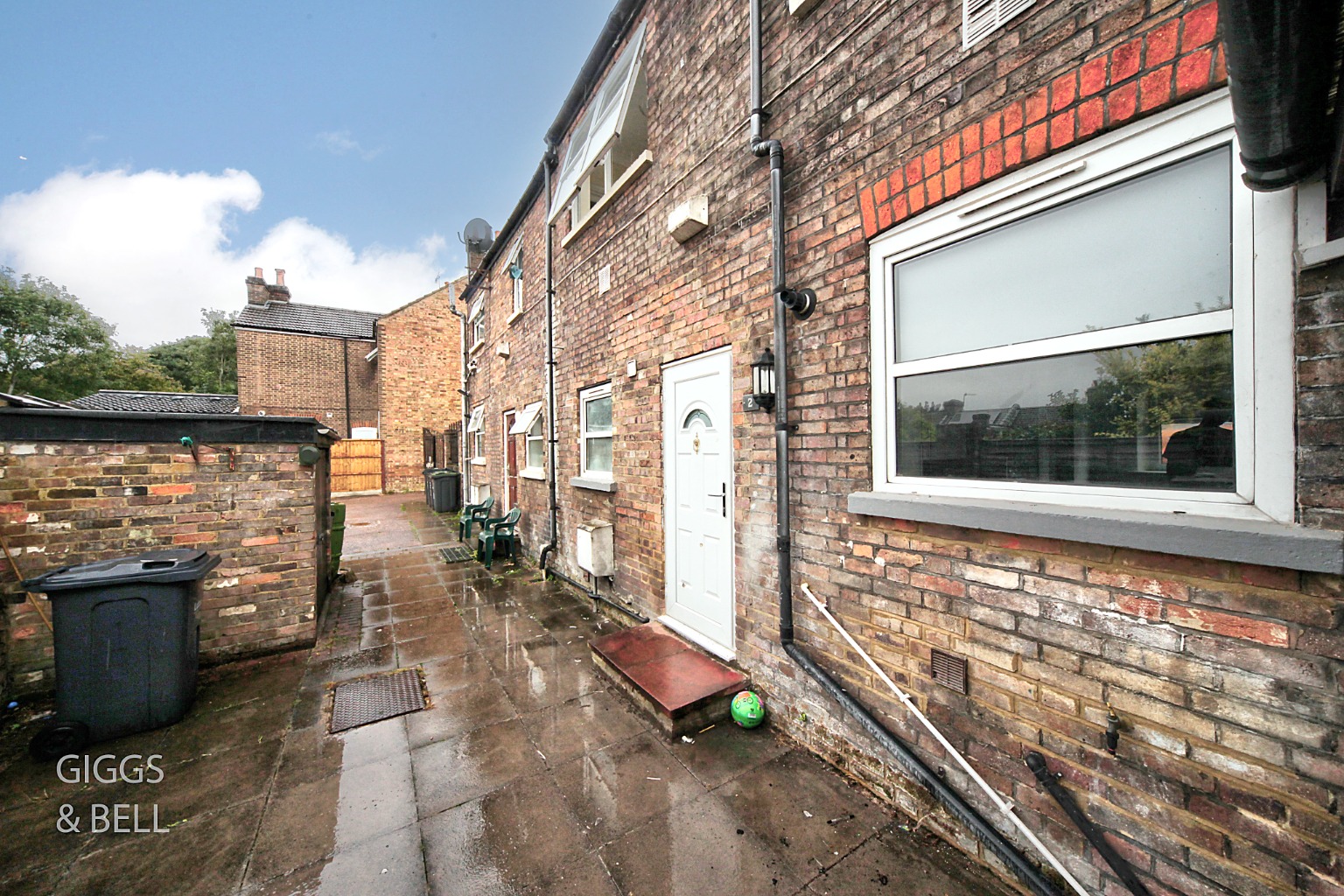 1 bed ground floor flat for sale in Cowper Street, Bedfordshire 9