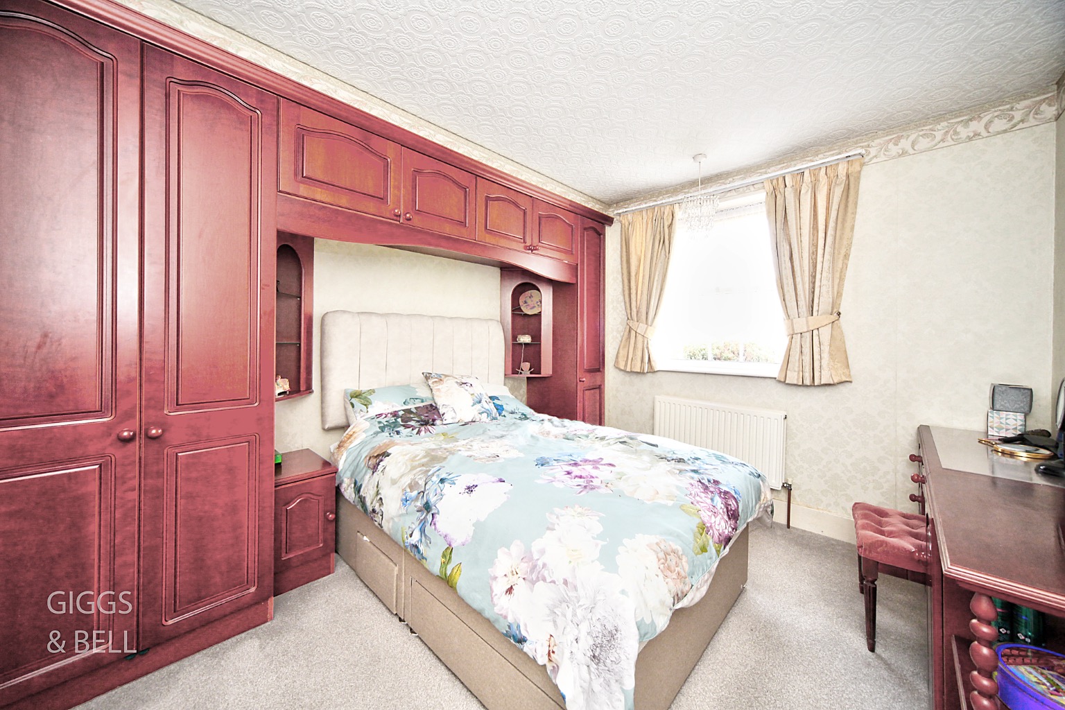 2 bed detached bungalow for sale in Wigmore Lane, Luton  - Property Image 7