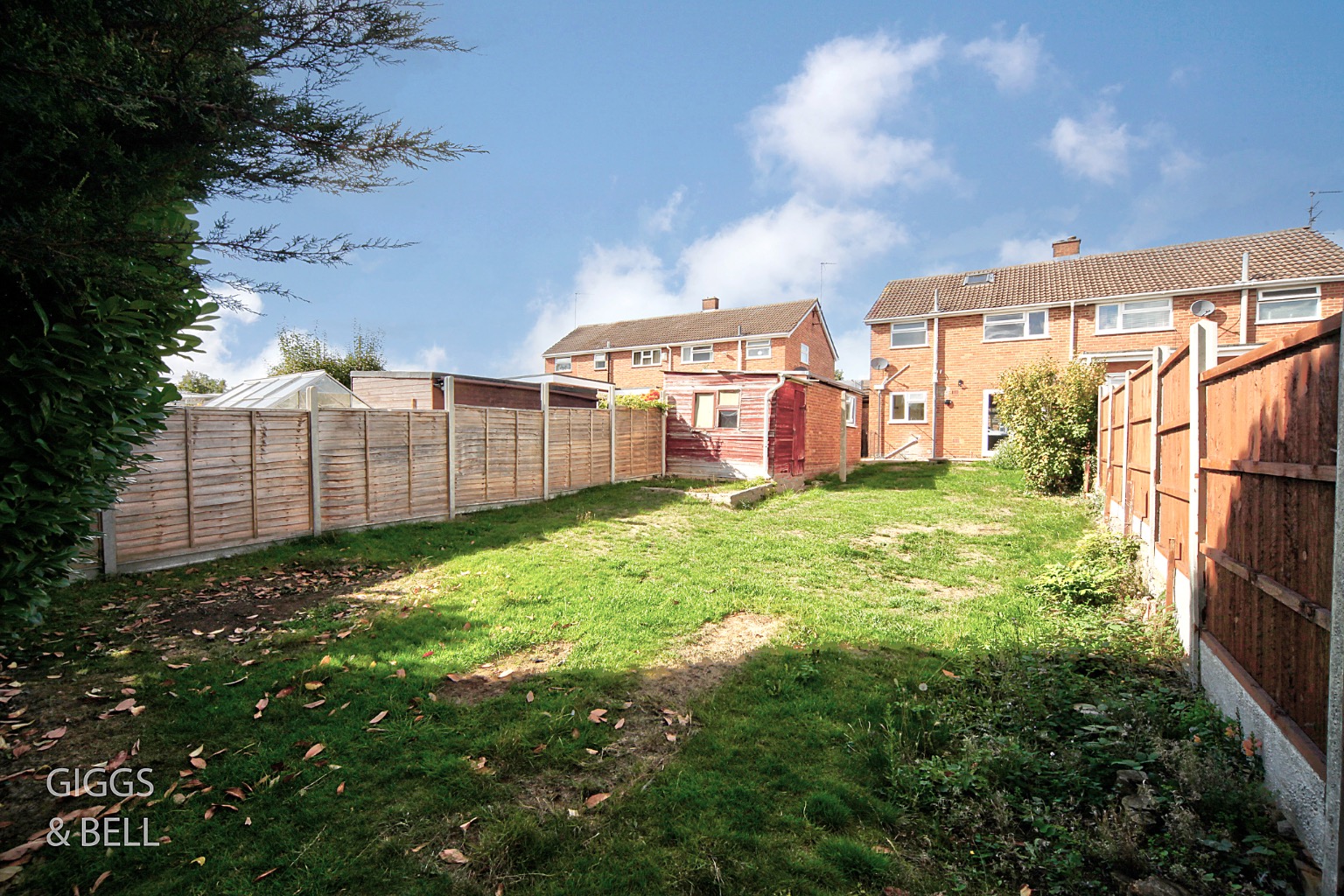 3 bed semi-detached house for sale in Sawtry Close, Luton  - Property Image 17