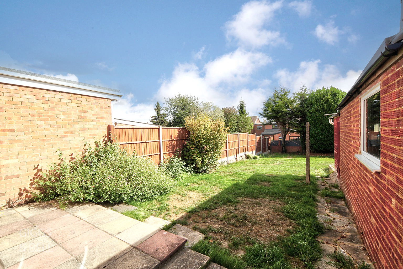 3 bed semi-detached house for sale in Sawtry Close, Luton  - Property Image 19