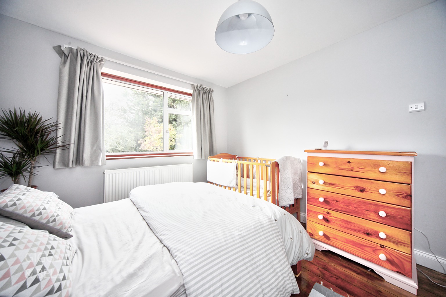 3 bed semi-detached house for sale in Hillary Crescent, Luton  - Property Image 17