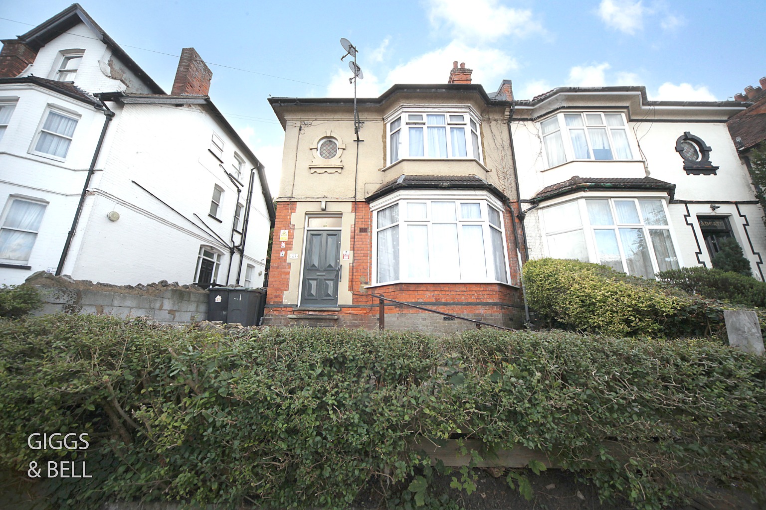 7 bed semi-detached house for sale in Ashburnham Road, Luton  - Property Image 30
