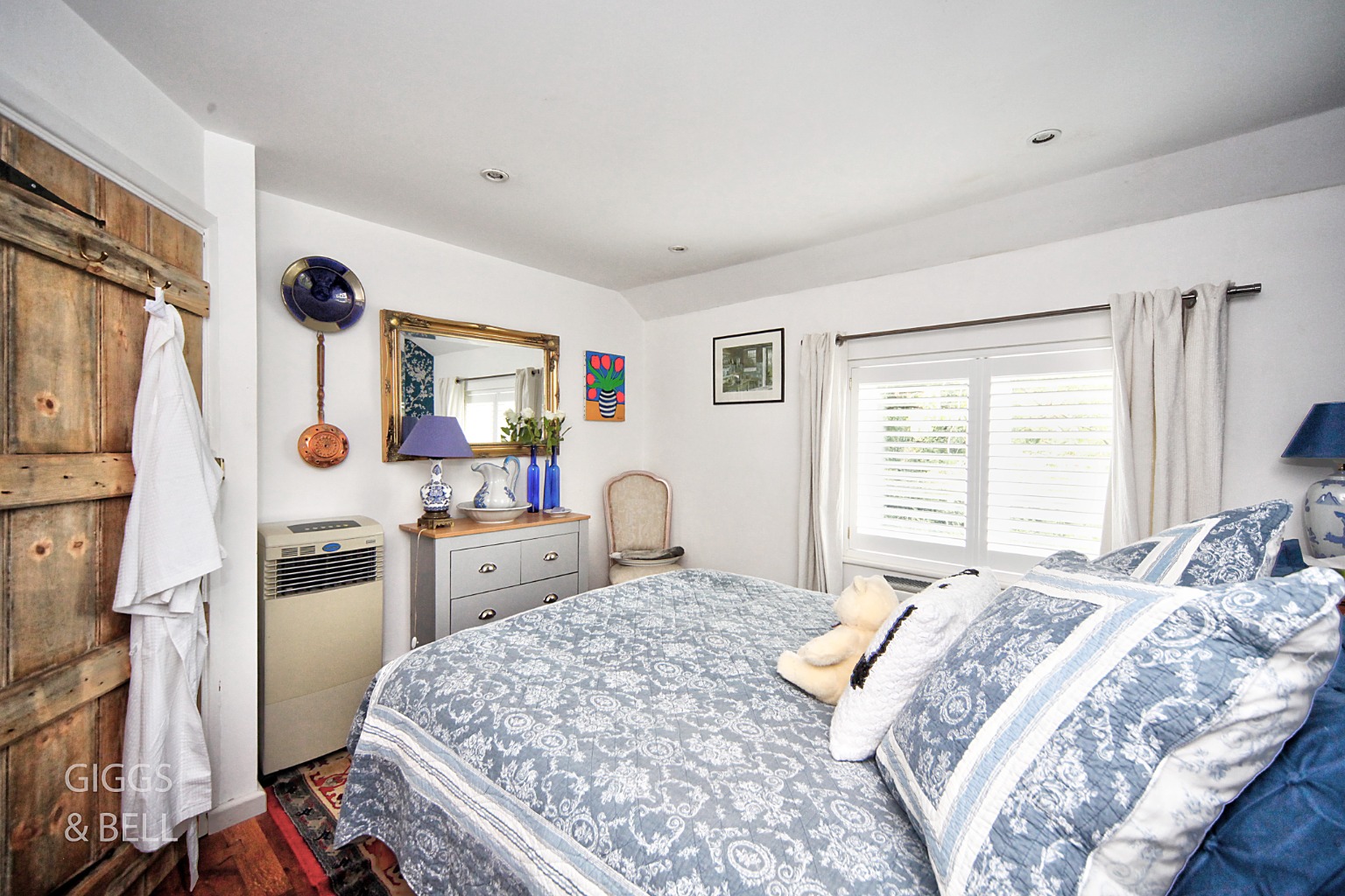 3 bed end of terrace house for sale in East Street, Hertfordshire  - Property Image 23