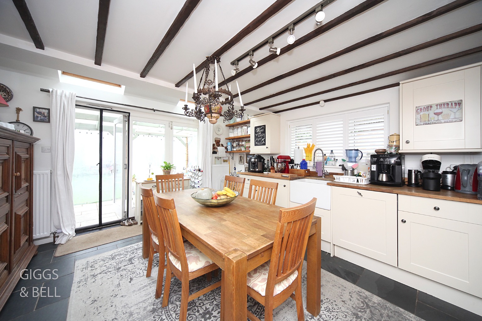 3 bed end of terrace house for sale in East Street, Hertfordshire  - Property Image 8