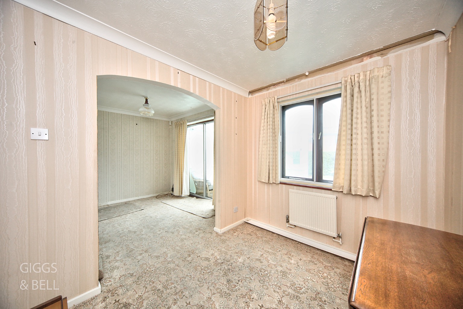 3 bed link detached house for sale in Redmire Close, Luton  - Property Image 5