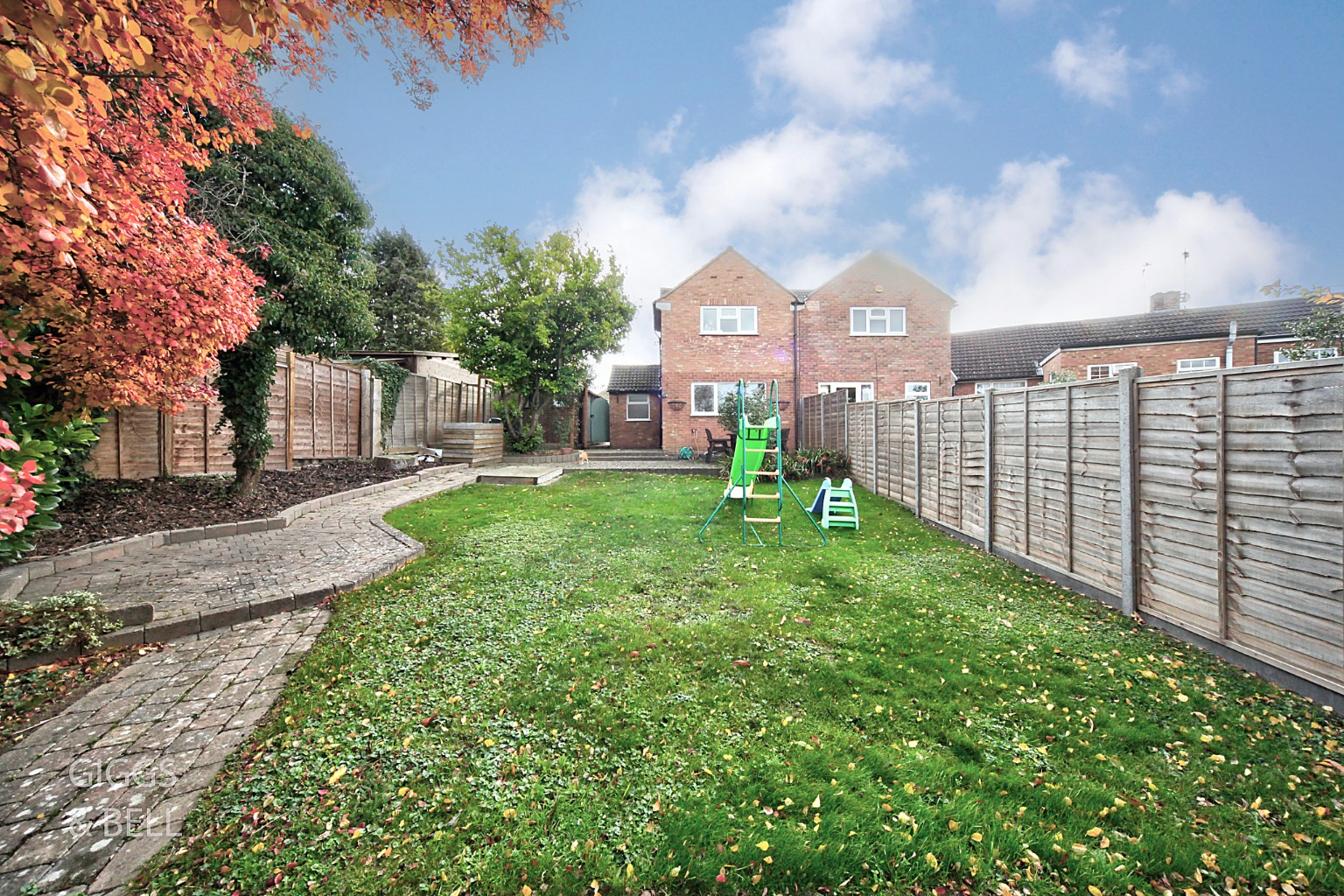 3 bed semi-detached house for sale in Redwood Drive, Luton  - Property Image 18