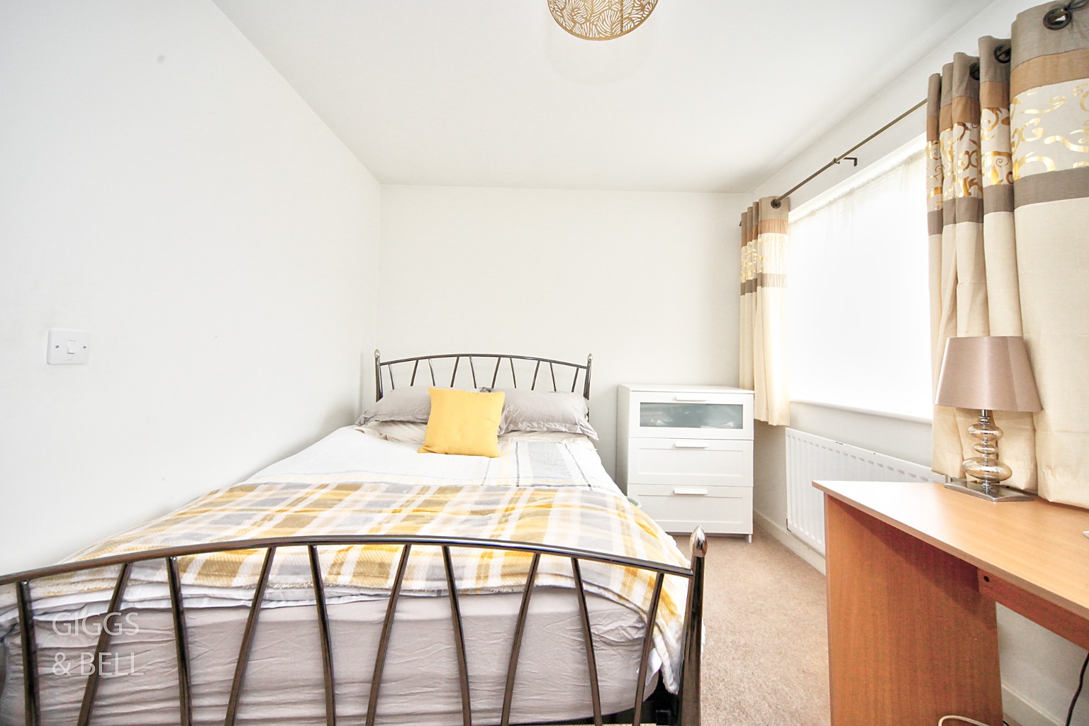 2 bed semi-detached house for sale in Falks Hill, Luton  - Property Image 11