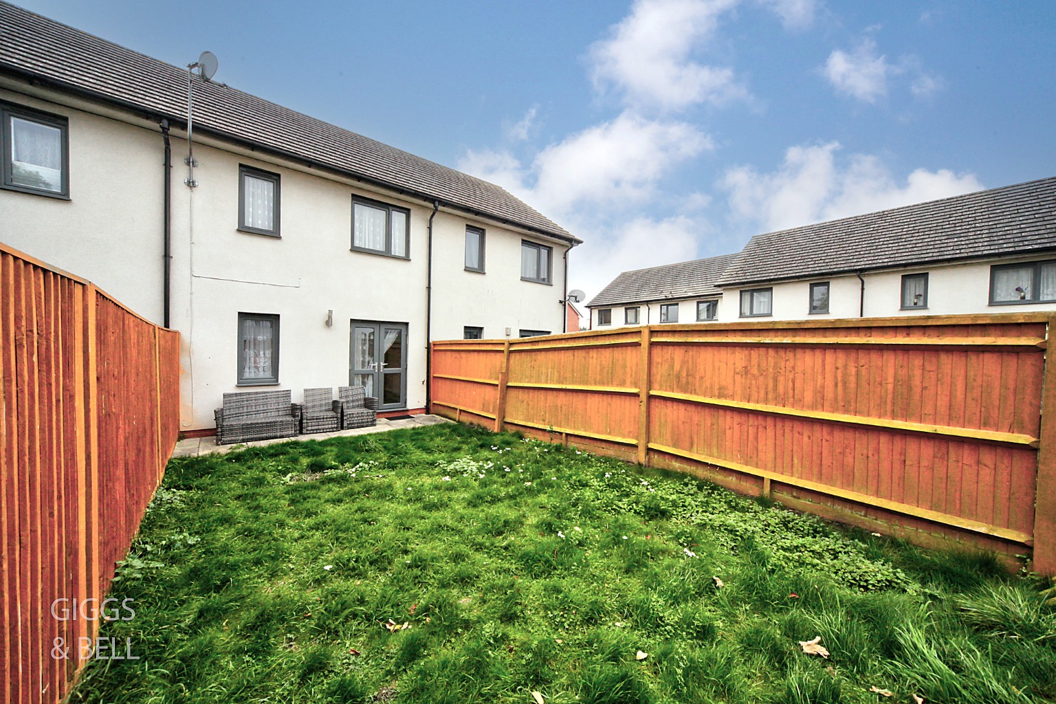 2 bed semi-detached house for sale in Falks Hill, Luton 15