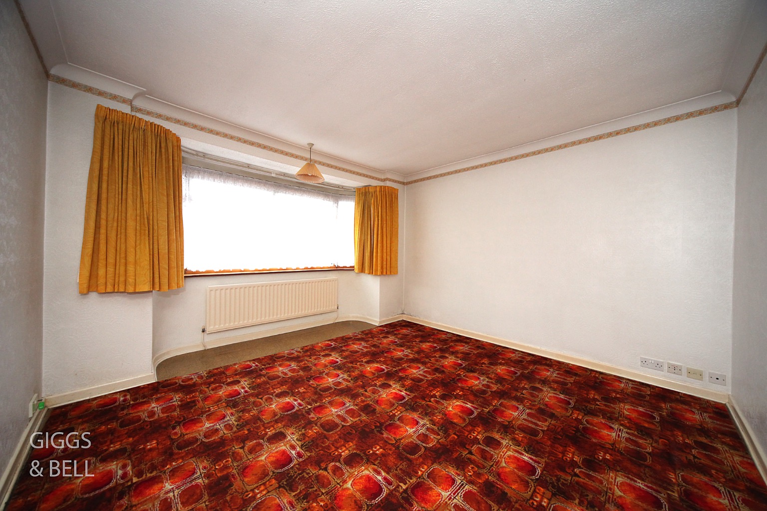 3 bed detached bungalow for sale in Stoneygate Road, Luton 8