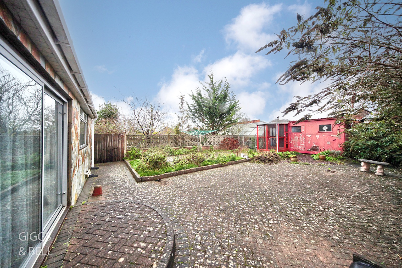 3 bed detached bungalow for sale in Stoneygate Road, Luton  - Property Image 18