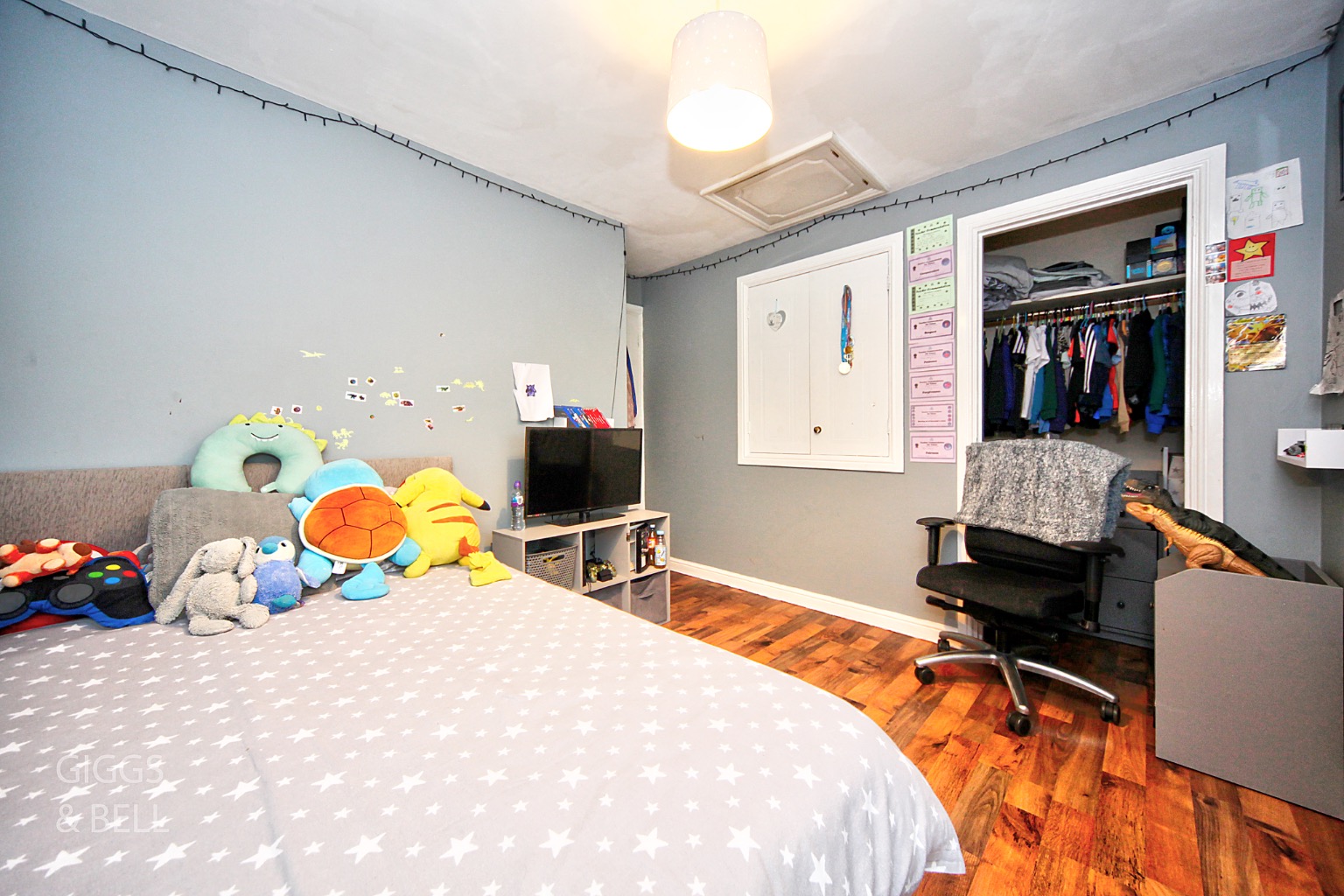 3 bed terraced house for sale in Morgan Close, Luton 8