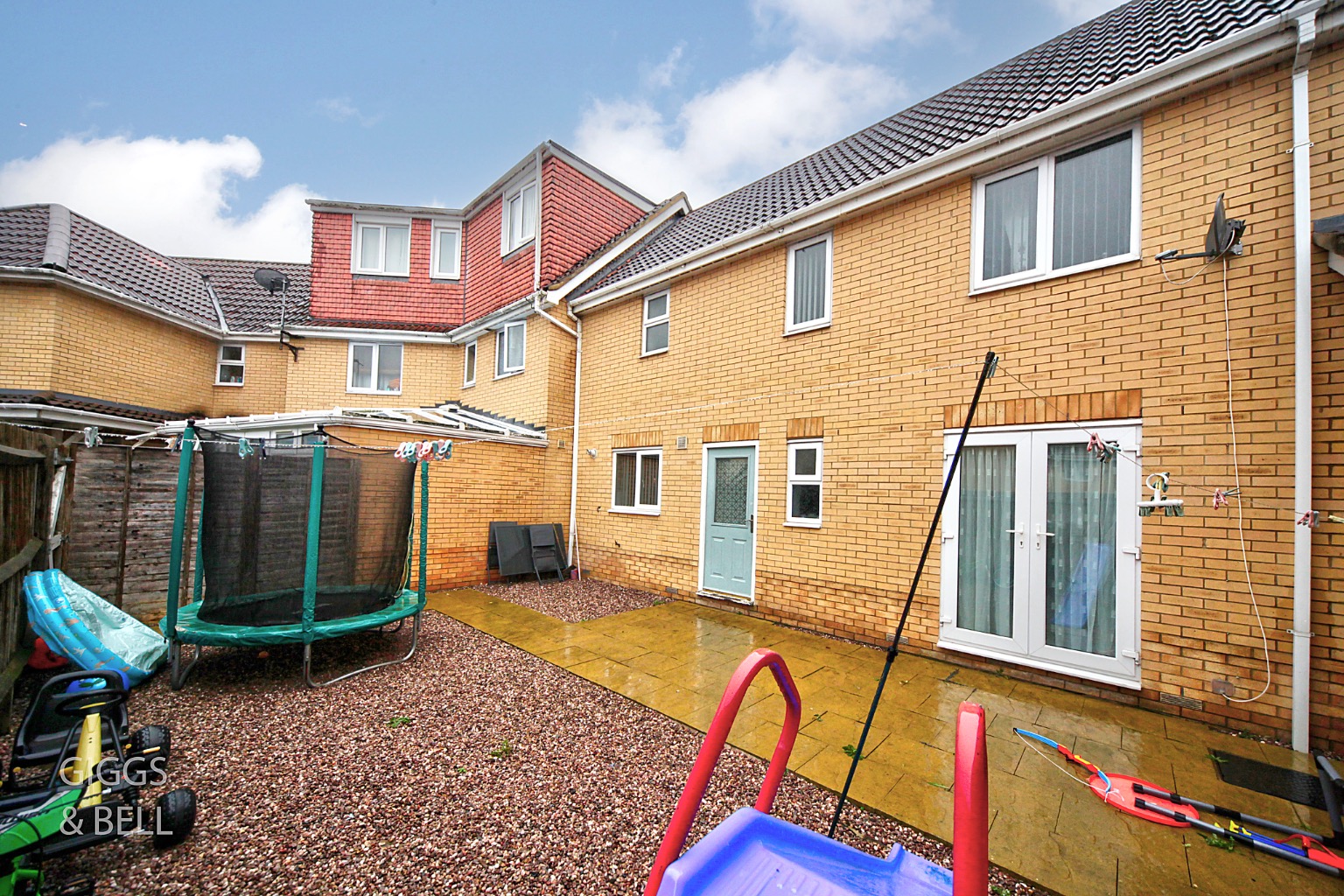 3 bed terraced house for sale in Morgan Close, Luton  - Property Image 18