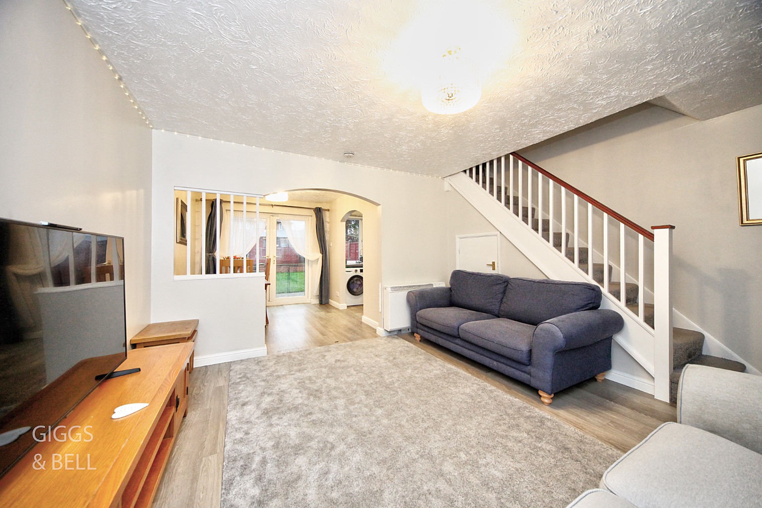 3 bed end of terrace house for sale in Pytchley Close, Luton 1