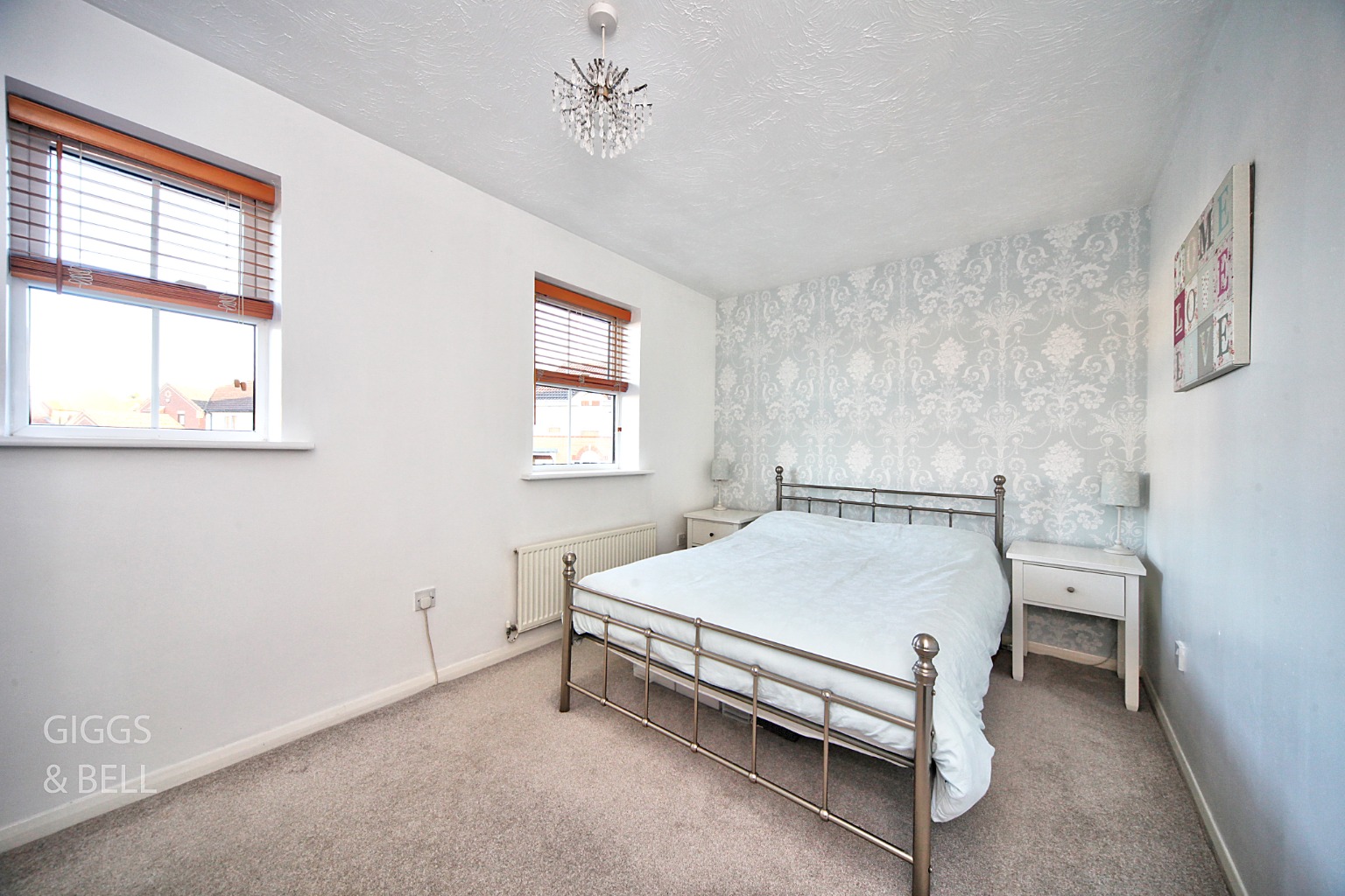 3 bed end of terrace house for sale in Lambourn Drive, Luton  - Property Image 10