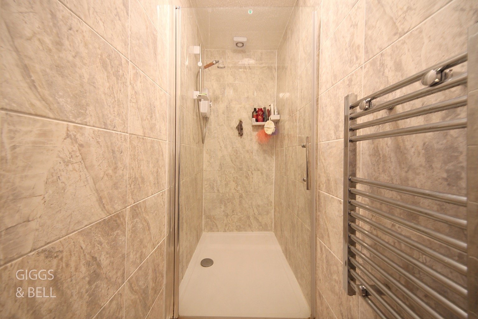 2 bed semi-detached house for sale in Alfriston Close, Luton  - Property Image 14