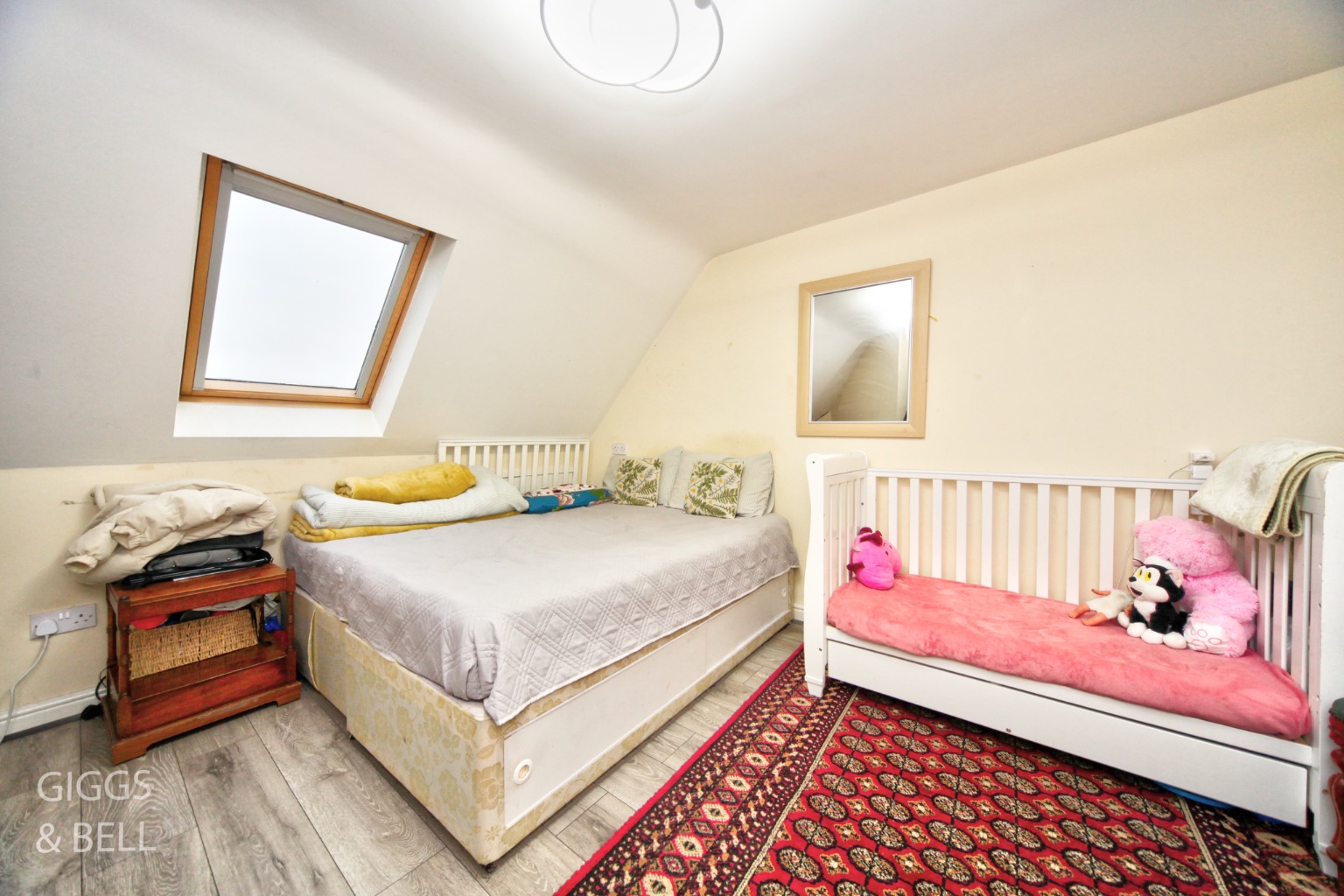 6 bed terraced house for sale in Morgan Close, Luton 19