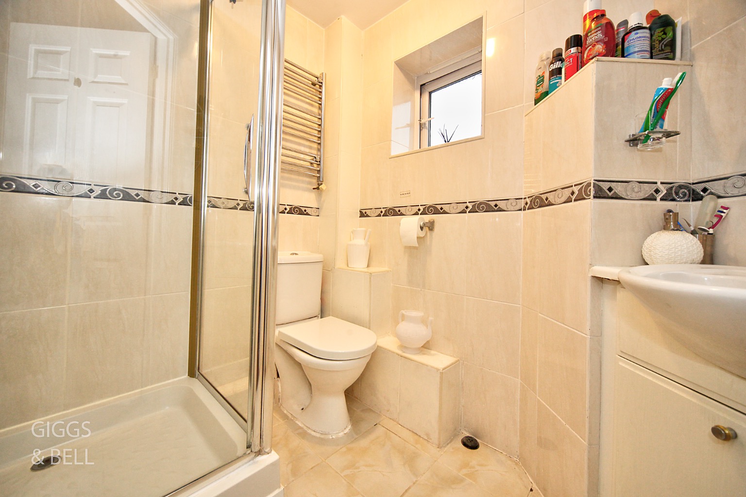 6 bed terraced house for sale in Morgan Close, Luton 11