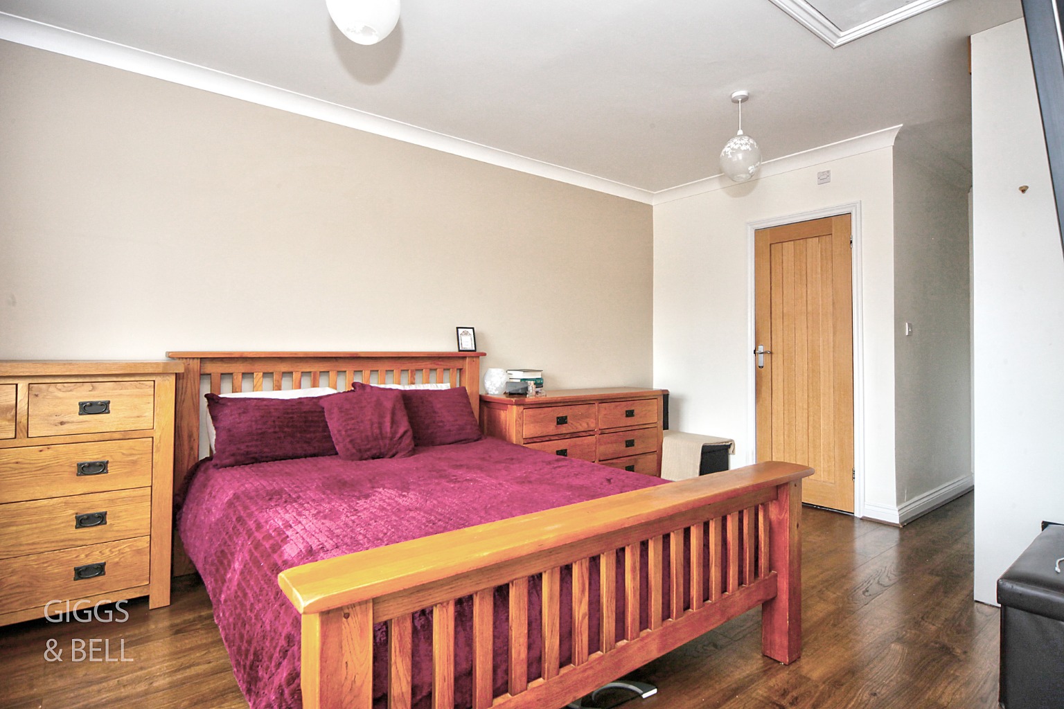 4 bed detached house for sale in Old Bedford Road, Luton 13