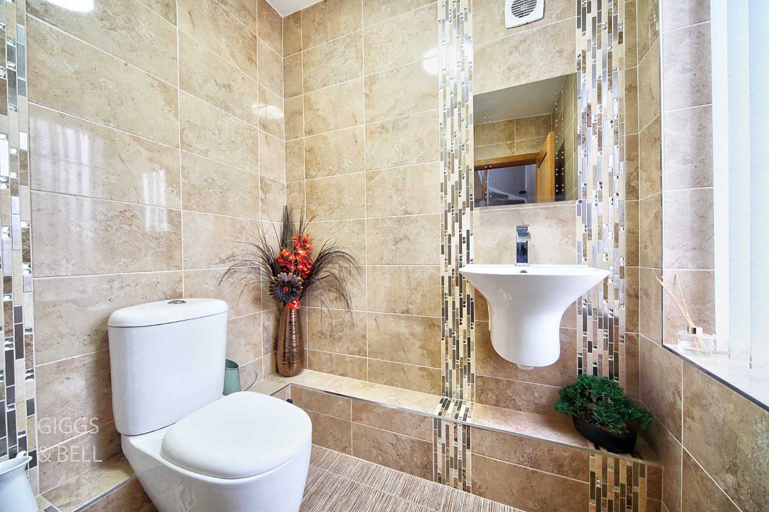 4 bed detached house for sale in Old Bedford Road, Luton  - Property Image 23