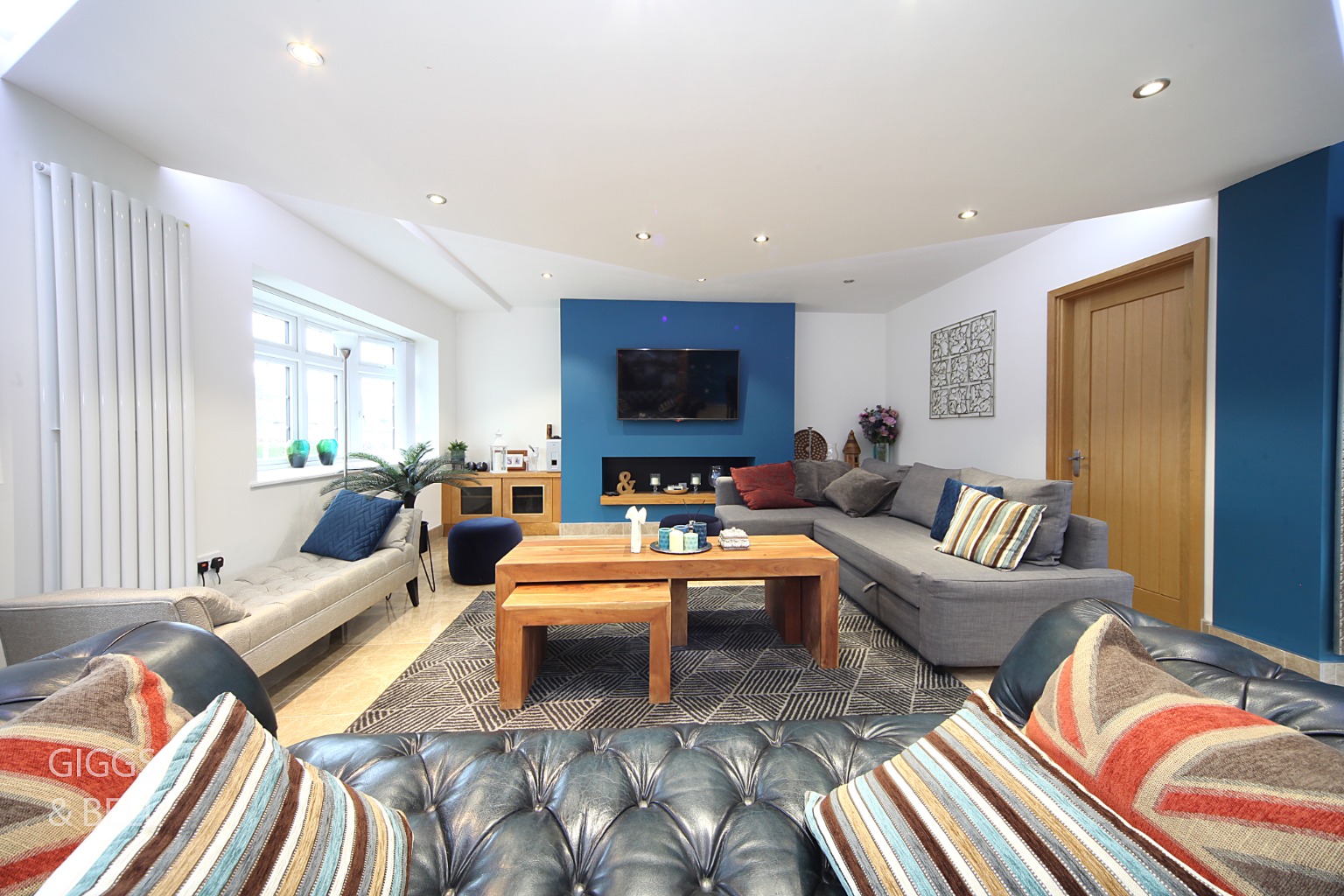 4 bed detached house for sale in Old Bedford Road, Luton 12