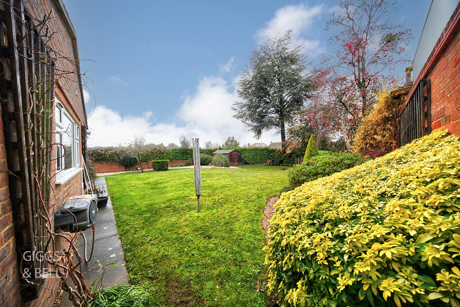 4 bed detached house for sale in Old Bedford Road, Luton  - Property Image 25