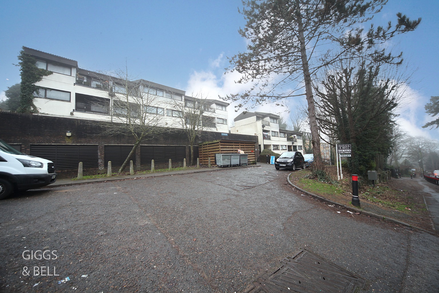 2 bed maisonette for sale in Crawley Green Road, Luton 11