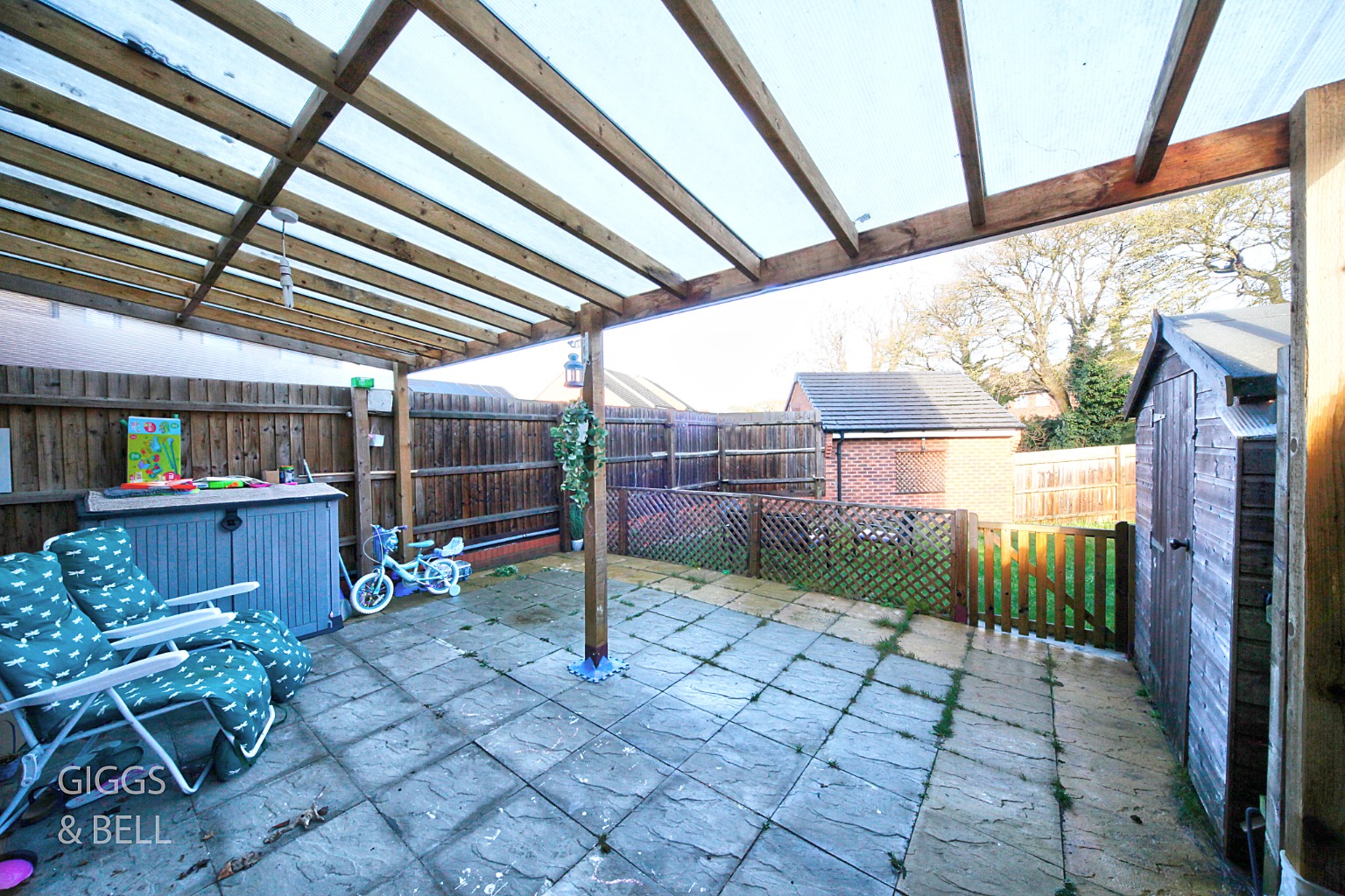 3 bed end of terrace house for sale in Abacot Grove, Bedfordshire 17