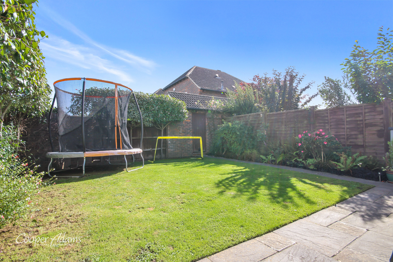 3 bed house for sale in Ashdown Close, Angmering  - Property Image 3