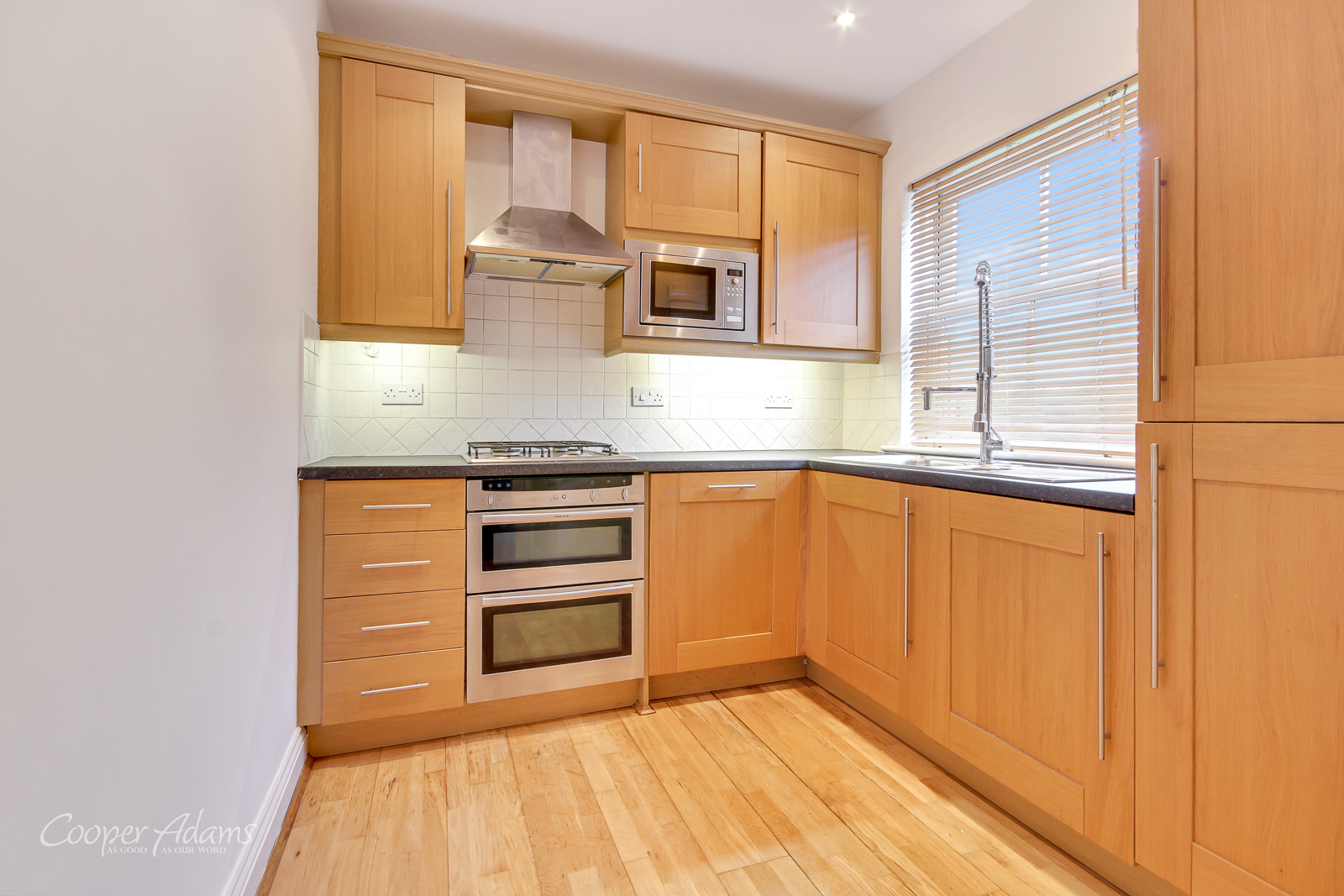 2 bed house for sale in River Terrace, Arundel 1