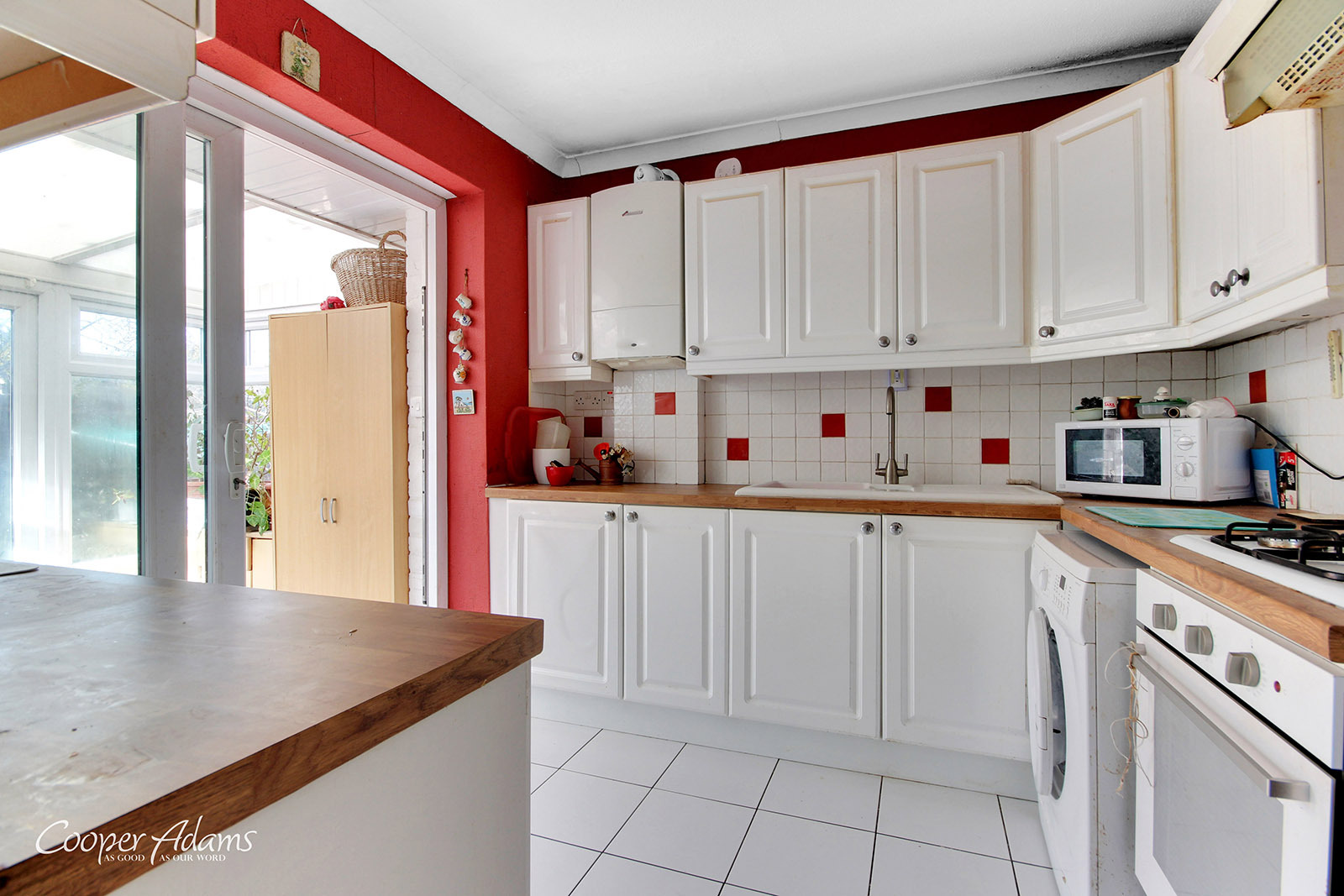 2 bed bungalow for sale in Furzefield Close, Angmering  - Property Image 3