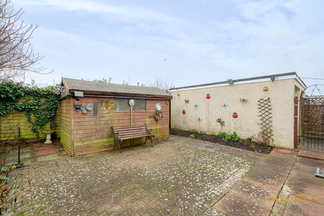 2 bed bungalow for sale in Saxon Close, East Preston  - Property Image 3