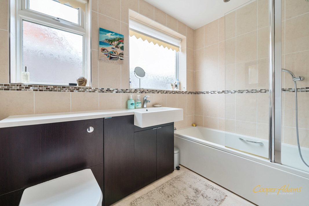 2 bed bungalow for sale in Beechlands Close, East Preston 9