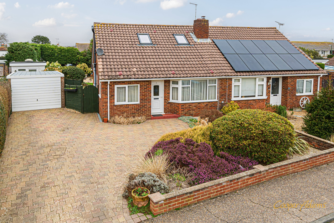 2 bed bungalow for sale in Beechlands Close, East Preston  - Property Image 1