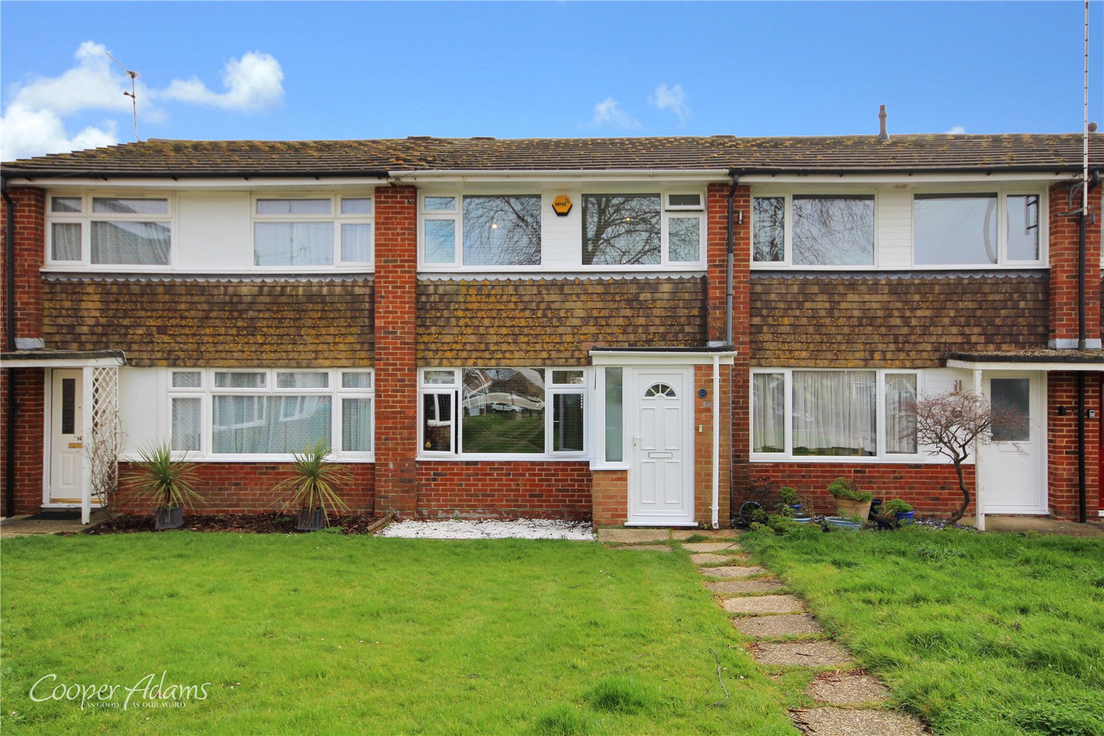 3 bed house for sale - Property Image 1